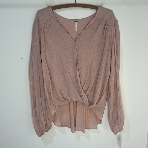 NWT FREE PEOPLE Check On It Light Pink Wrap Top Size Medium - Picture 16 of 16